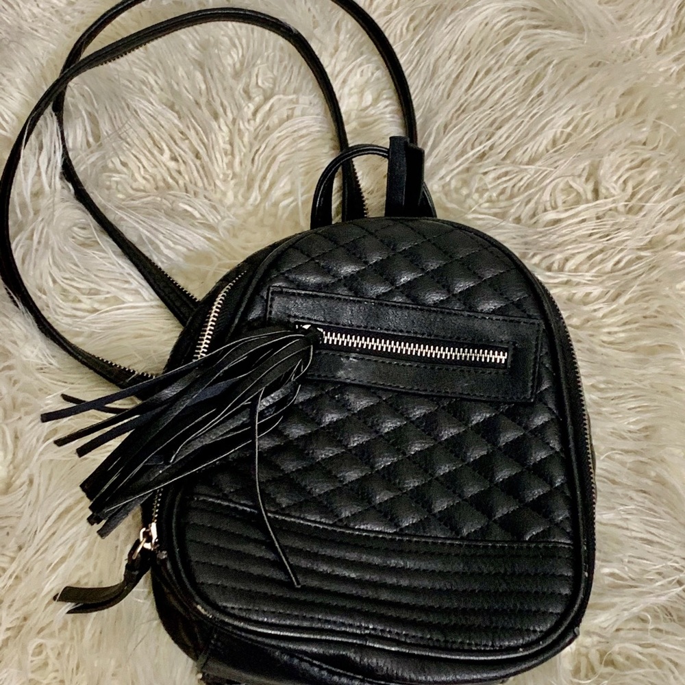 BACKPACK/SWING BAG : BLACK